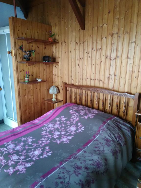 Chambre Chez L'Habitant Ambares-et-Lagrave ภายนอก รูปภาพ