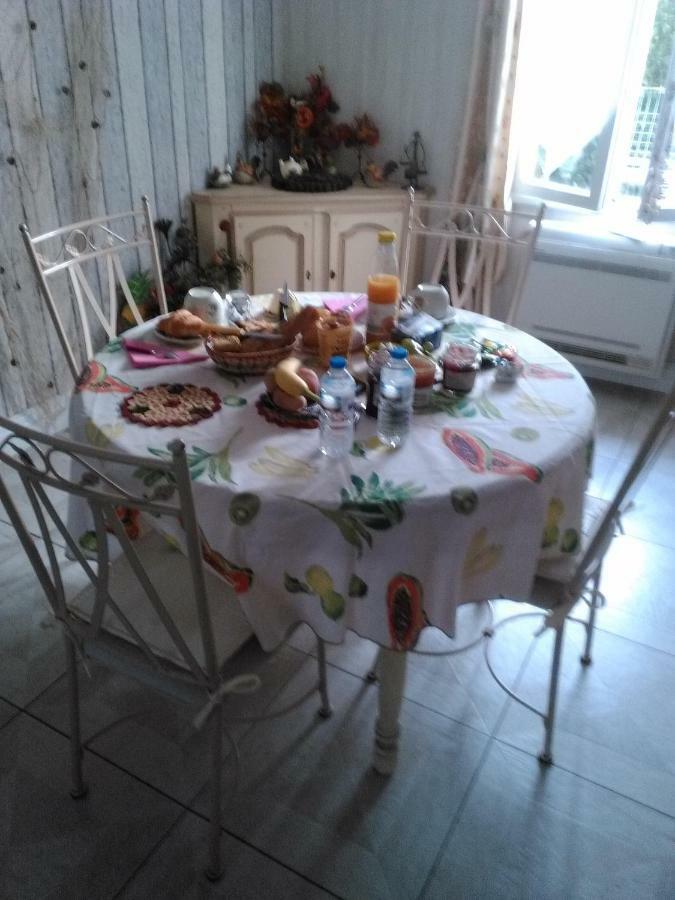 Chambre Chez L'Habitant Ambares-et-Lagrave ภายนอก รูปภาพ
